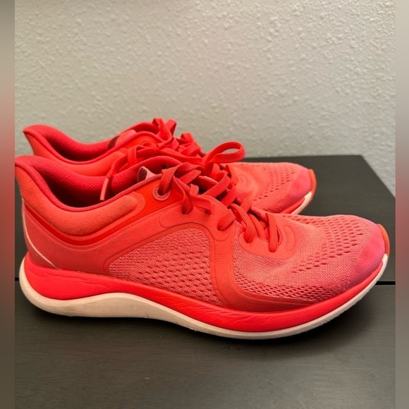 Lululemon Women’s Blissfeel2 Solar Orange Flare Light Vapor - Picture 14 of 15